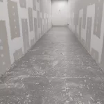 Corredor com concreto preparado antes da aplicação de epóxi