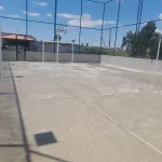 Quadra externa de concreto antes da pintura em poliuretano