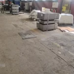 Piso de fábrica danificado antes da aplicação de uretano